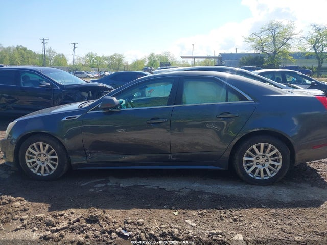 Cadillac CTS Standard