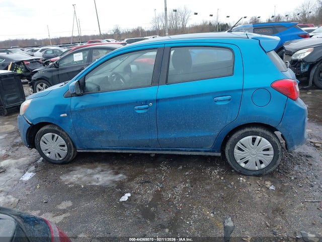 Mitsubishi Mirage Es