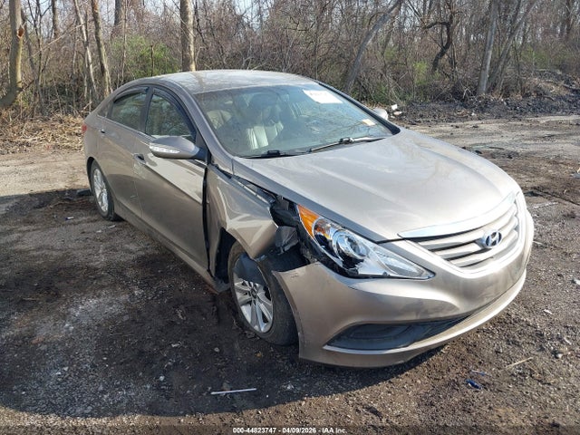 Salvage Hyundai SONATA Image