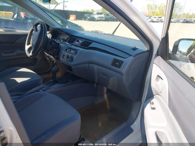 Mitsubishi Lancer Es