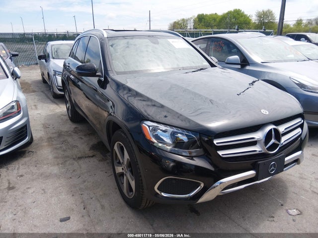 Salvage Mercedes-Benz GLC Image