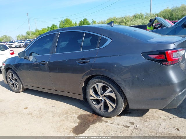 Subaru Legacy Premium