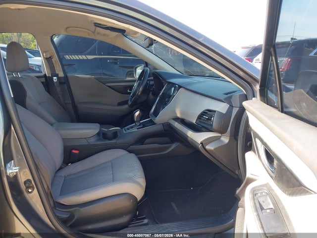 Subaru Legacy Premium