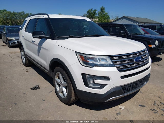 Salvage Ford Explorer Image