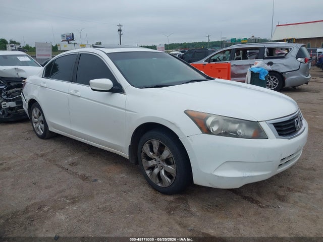 Salvage Honda Accord Image