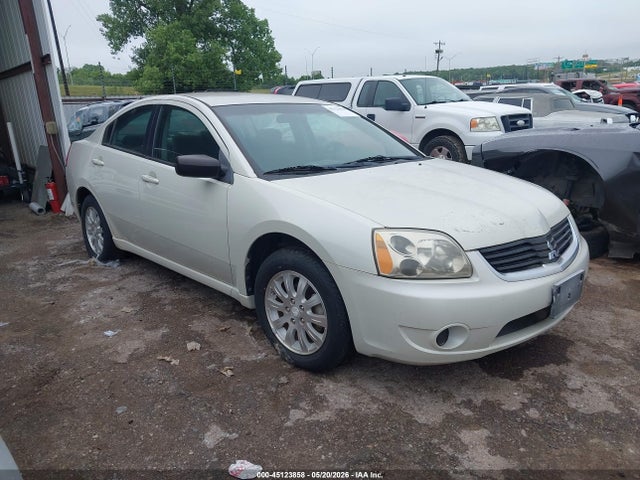 Salvage Mitsubishi Galant Image