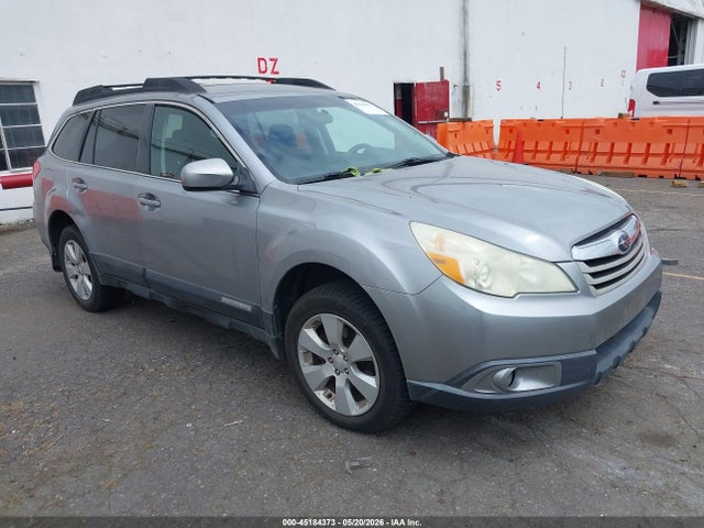 Salvage Subaru Outback Image