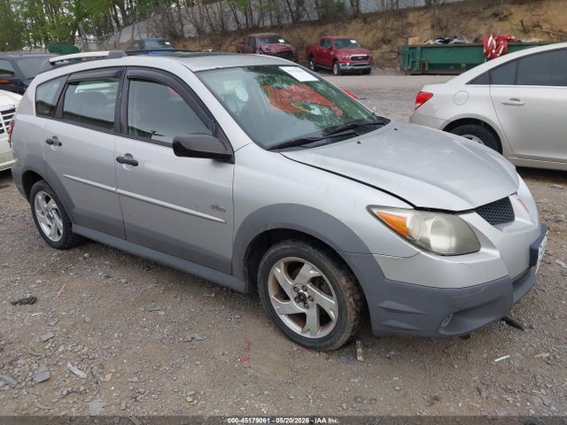 Salvage Pontiac Vibe Image