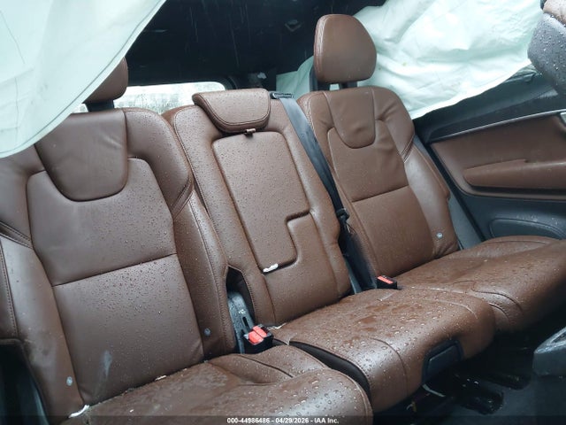 Volvo Xc90 Recharge Plug-in Hybrid T8 Ultimate Bright Theme 7-seater