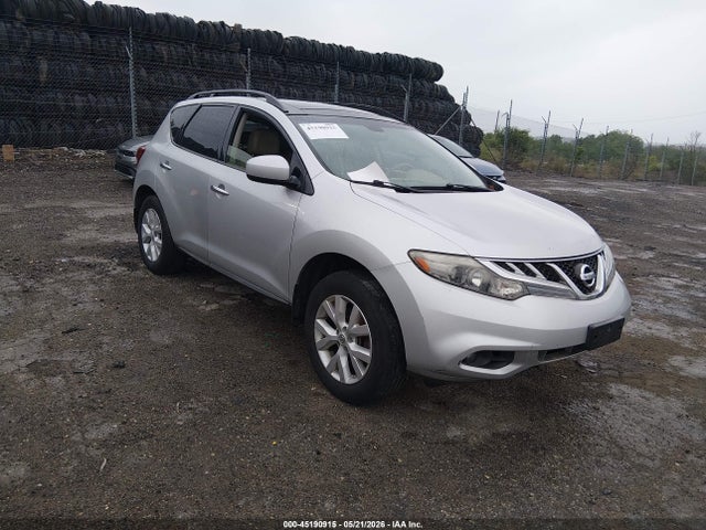 Salvage Nissan Murano Image
