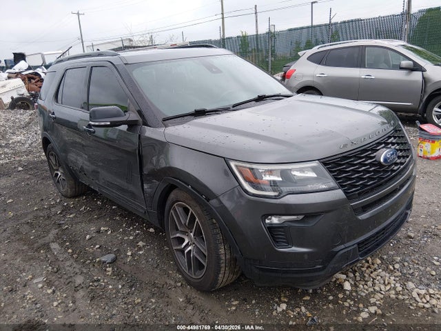 Salvage Ford Explorer Image