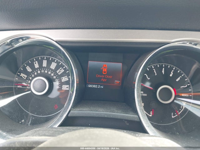 Ford Mustang V6 Premium