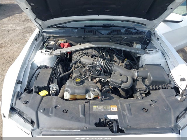 Ford Mustang V6 Premium