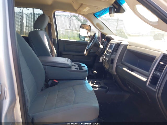 Ram 2500 Tradesman  4x4 8' Box