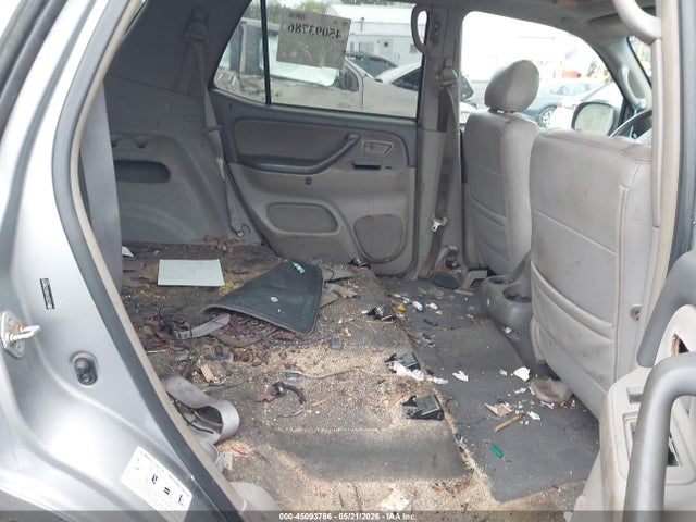 Toyota Sequoia Sr5 V8