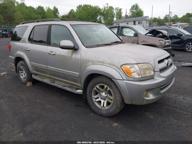 Salvage Toyota Sequoia Image
