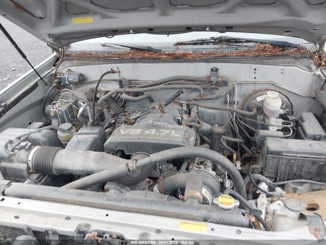 Toyota Sequoia Sr5 V8