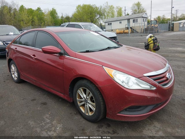 Salvage Hyundai SONATA Image