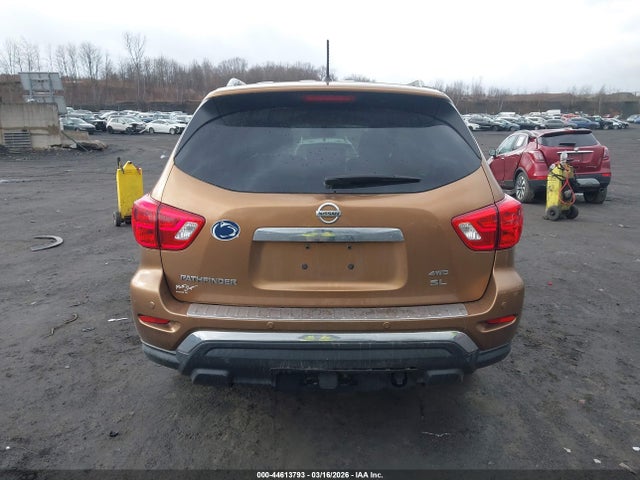 Nissan Pathfinder Sl