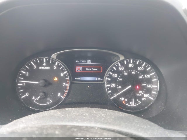 Nissan Pathfinder Sl