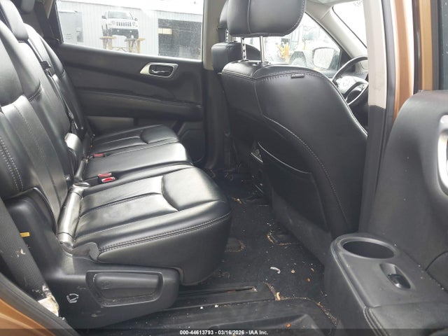 Nissan Pathfinder Sl