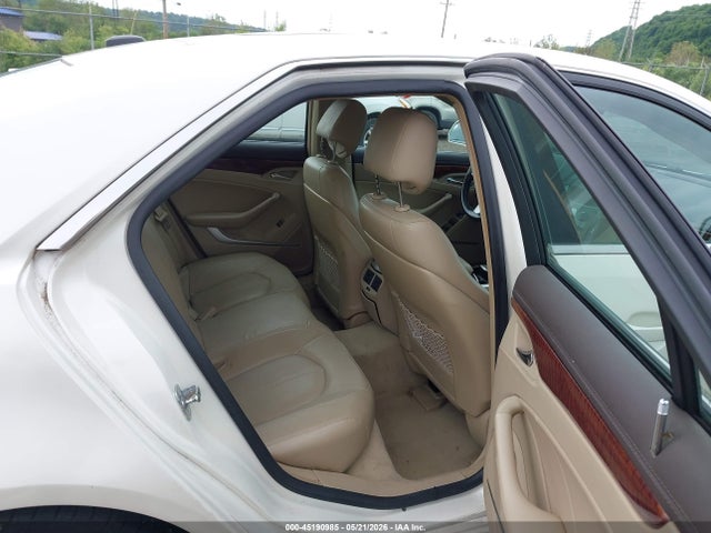 Cadillac CTS Standard