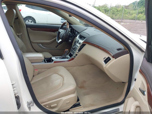 Cadillac CTS Standard