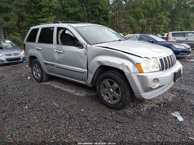 Salvage Jeep Grand Cherokee Image