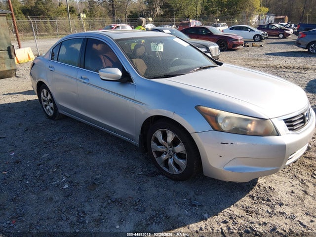 Salvage Honda Accord Image