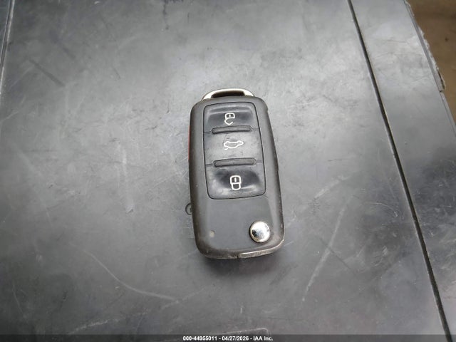 Volkswagen Eos Lux