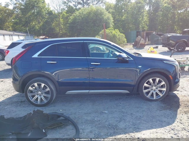 Cadillac XT4 Premium Luxury