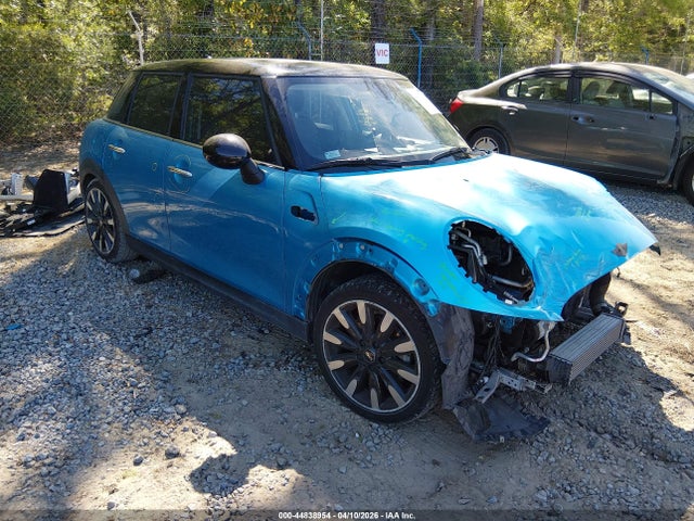 Salvage MINI Hardtop Image