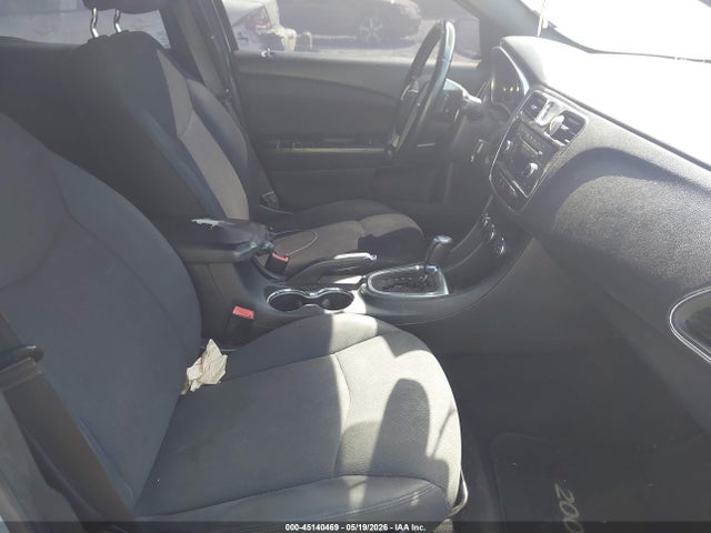 Chrysler 200 Touring