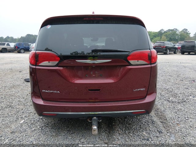 Chrysler Pacifica Limited