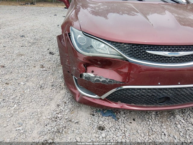 Chrysler Pacifica Limited