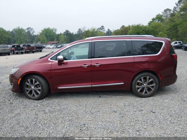 Chrysler Pacifica Limited