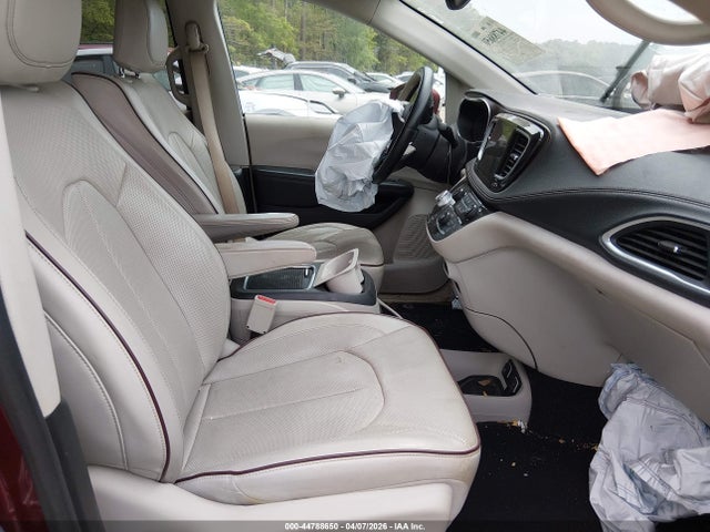 Chrysler Pacifica Limited