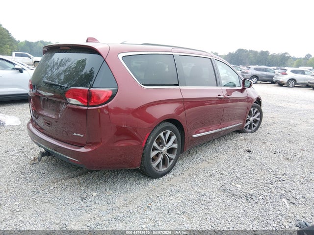 Chrysler Pacifica Limited