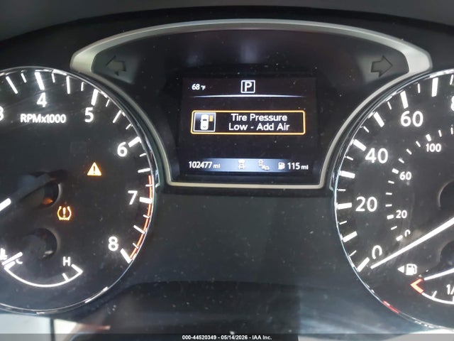 Nissan Pathfinder Sv 2wd