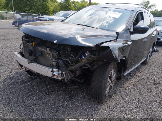 Nissan Pathfinder Sv 2wd