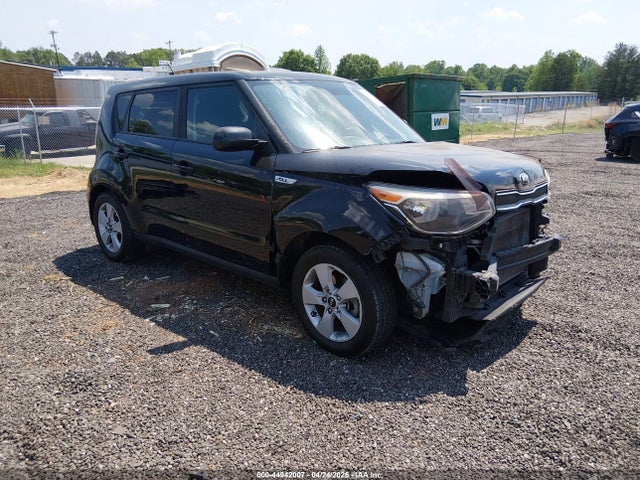 Salvage Kia Soul Image