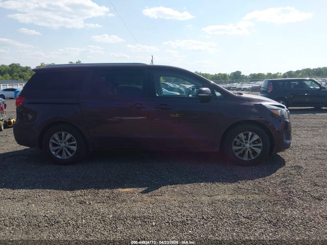 Kia Sedona Lx