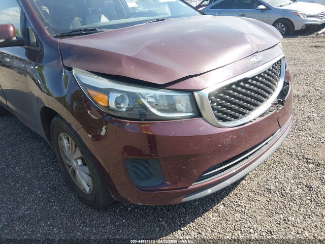 Kia Sedona Lx