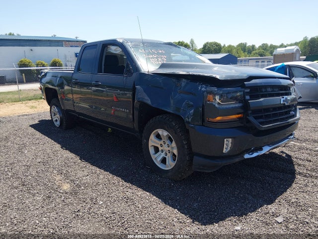 Salvage Chevrolet Silverado 1500 Image