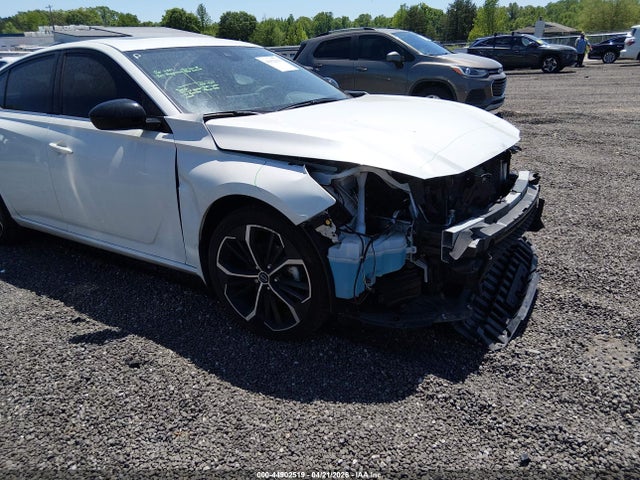 Nissan Altima Sr Fwd