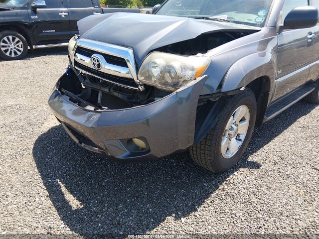 Toyota 4Runner Sr5 V6