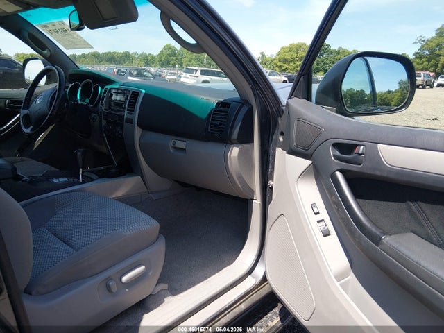 Toyota 4Runner Sr5 V6