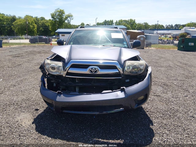 Toyota 4Runner Sr5 V6