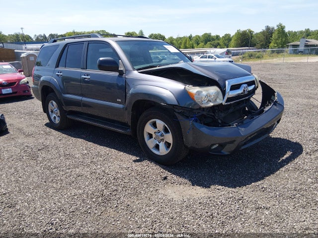 Salvage Toyota 4Runner Image