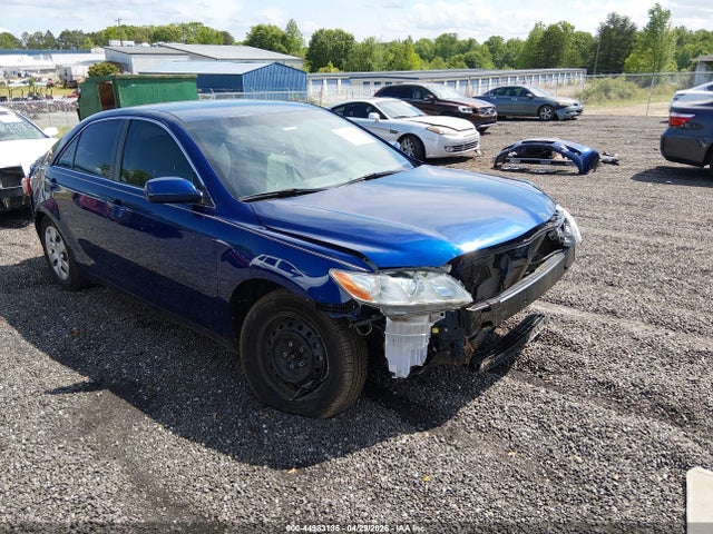 Salvage Toyota Camry Image